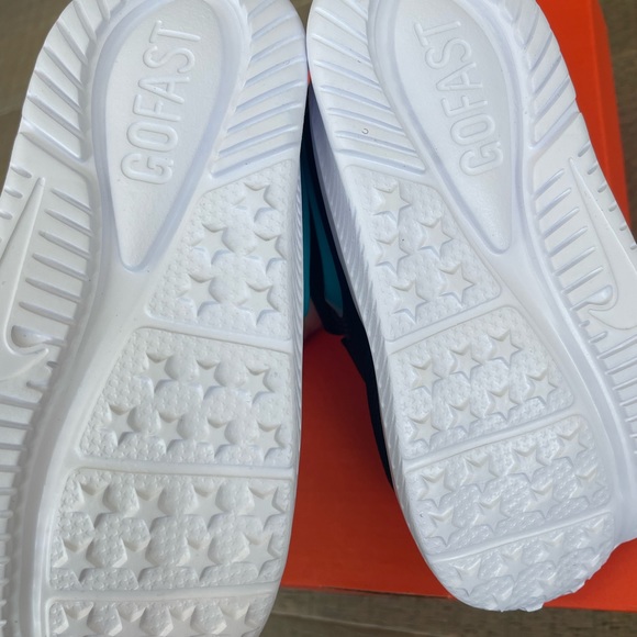 Nike Baby/Toddler Shoes - Picture 4 of 6